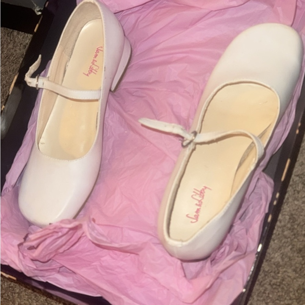 Source Unknown Cream Kids Mary Jane Shoes